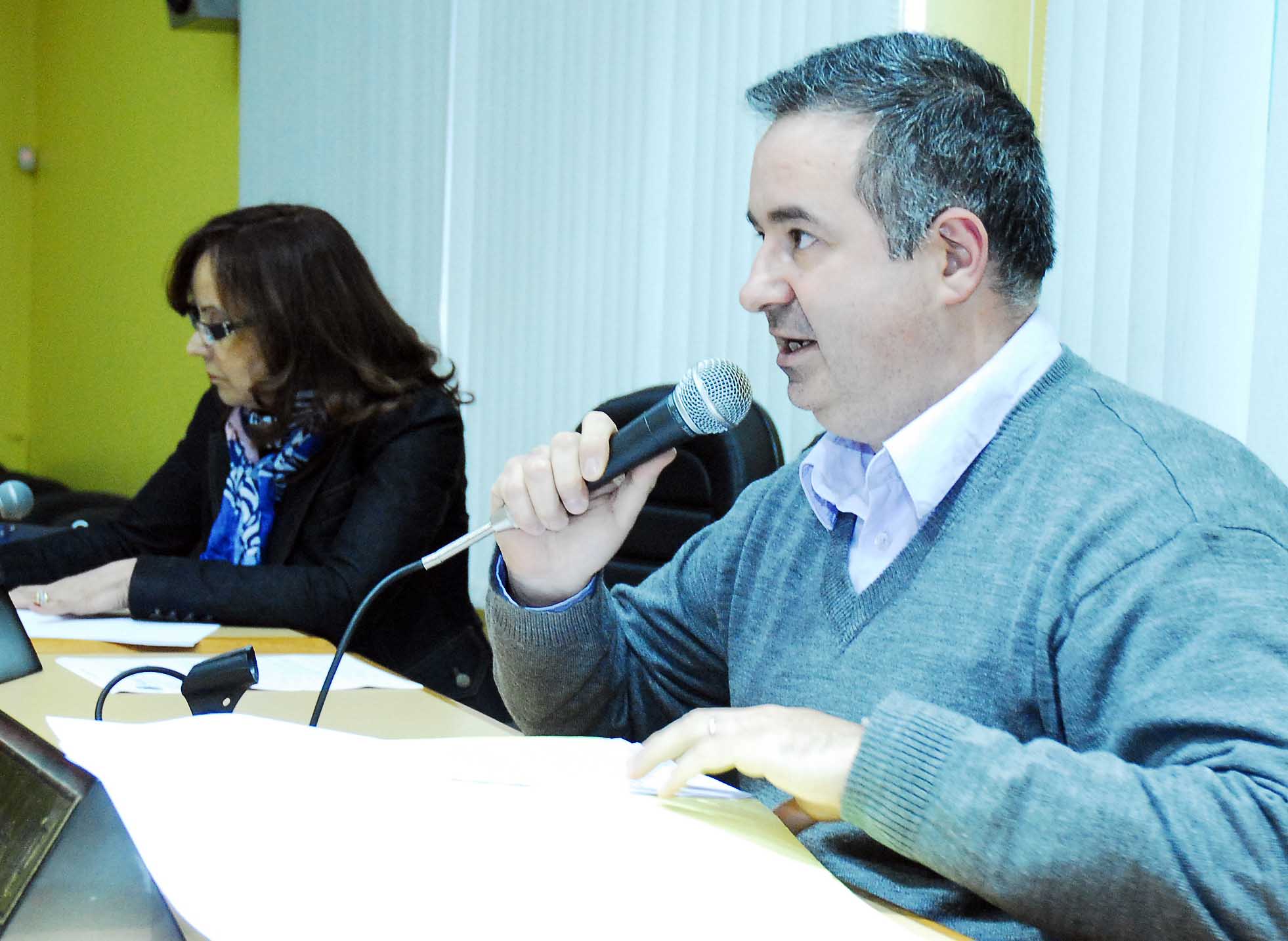 Câmara derruba veto ao projeto que trata da isenção de taxa em concursos públicos